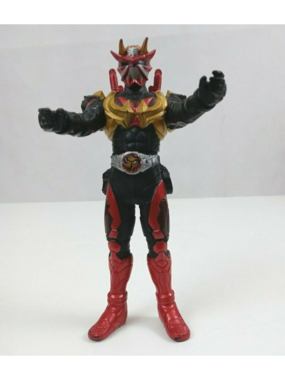 Bandai Hero Series #30 Legend Kamen Rider Hibiki  Armed Hibiki Rider 6.5"